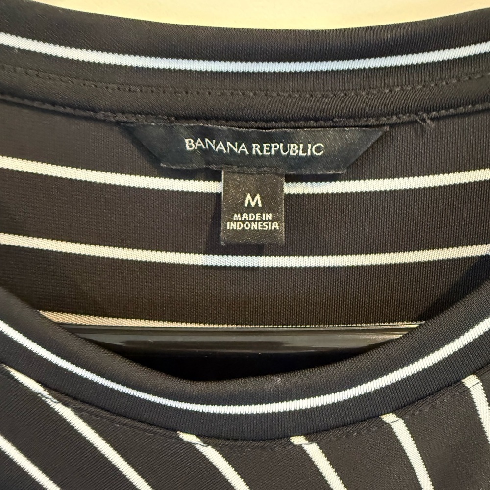 Banana Republic Black and White Stripe Twist Front Midi Dress - Picture 7 of 7
